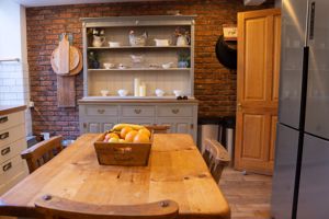 Photo 28- click for photo gallery